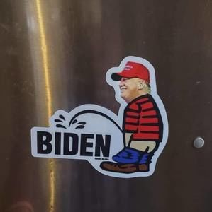 Meet your Posher, Dustin